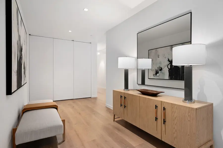 1006 Baylor St #204, Austin, TX 78703 - #3