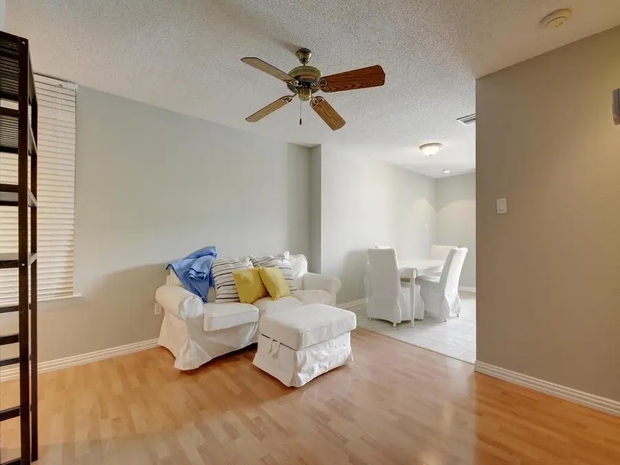2409 Leon St #207, Austin, TX 78705 - #2