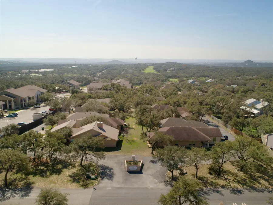 6 Villa Meadow W, Wimberley, TX 78676 - Image #3