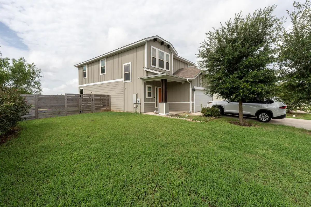 424 Wapiti Rd, Buda, TX 78610 - #1