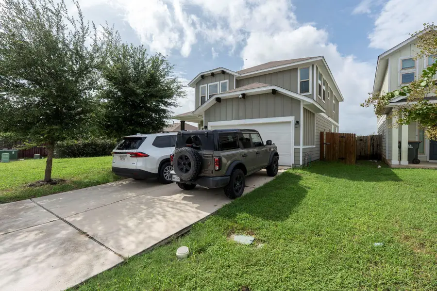 424 Wapiti Rd, Buda, TX 78610 - #2