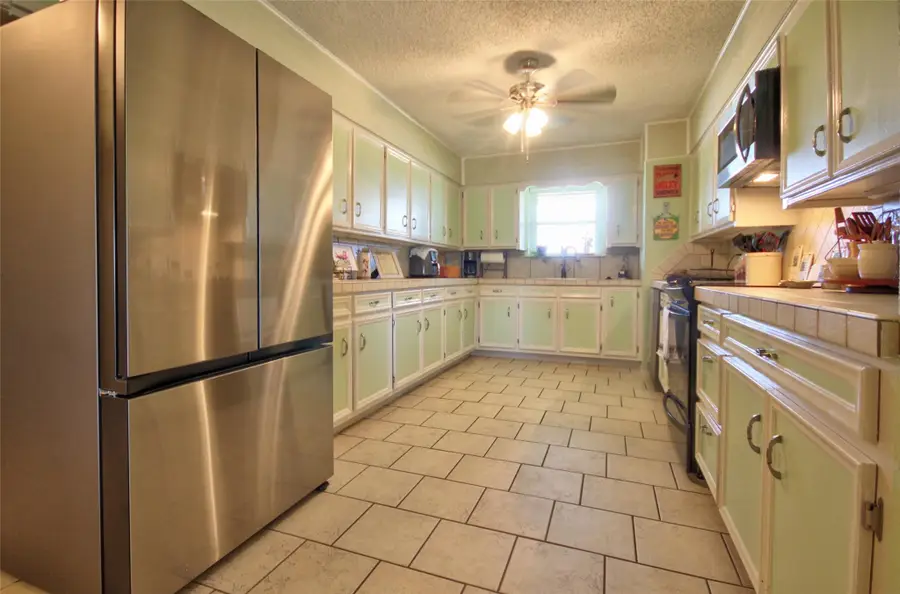 204 Sunset Dr, Llano, TX 78643 - #3