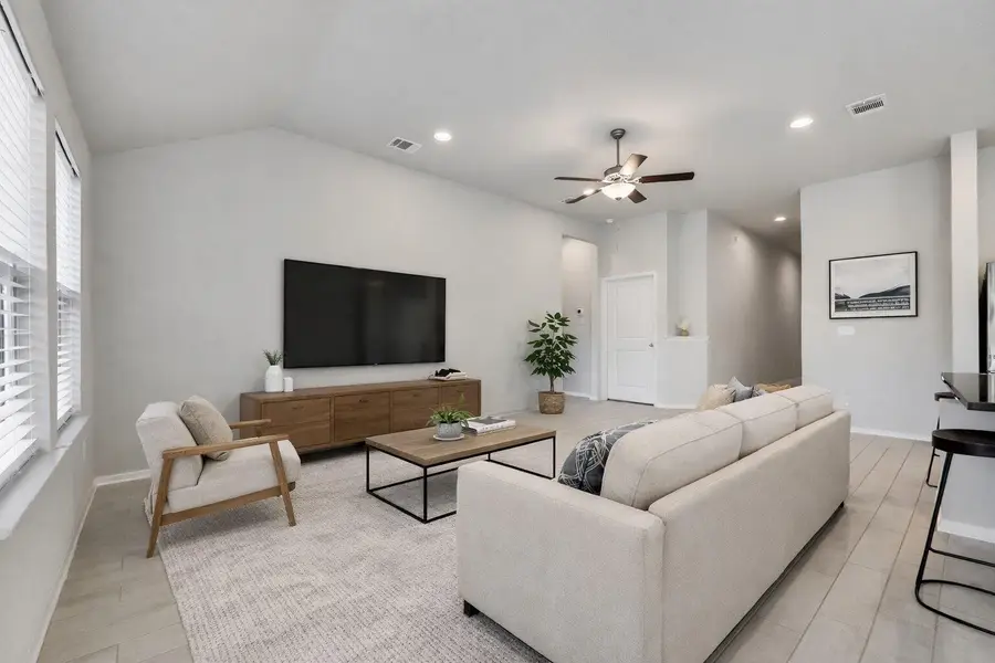 21522 Horseshoe Loop, Lago Vista, TX 78645 - #3