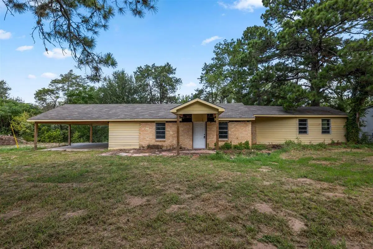 120 Faldyn St, Bastrop, TX 78602 - #1