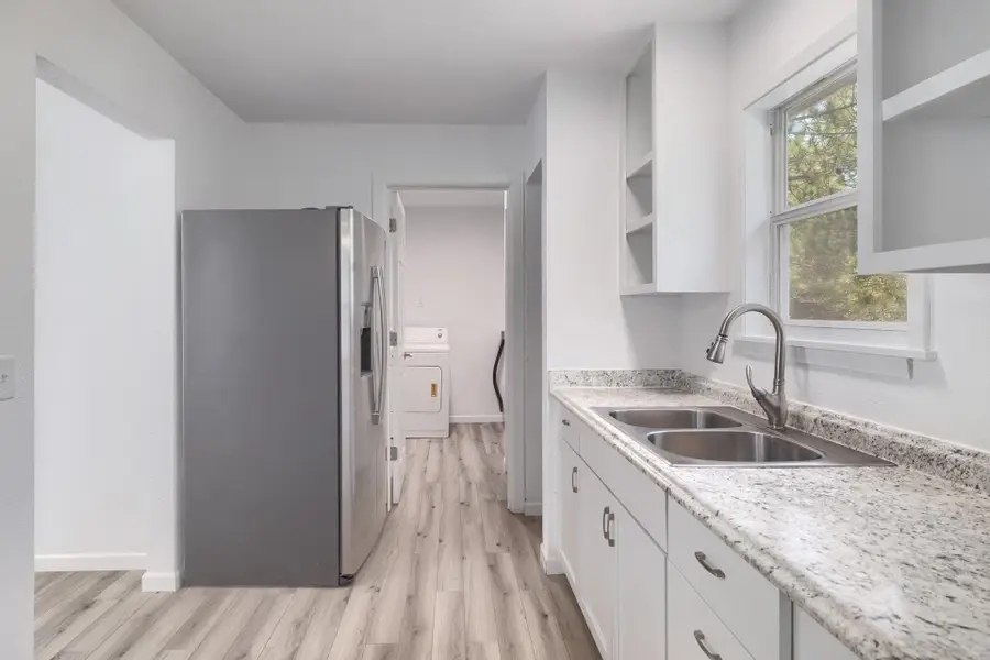 270 Kelley Rd W, Bastrop, TX 78602 - #2