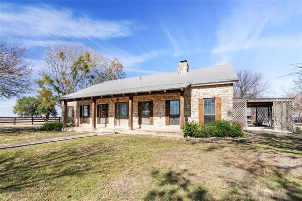 12914 Pfluger Berkman Ln, Coupland, TX 78615