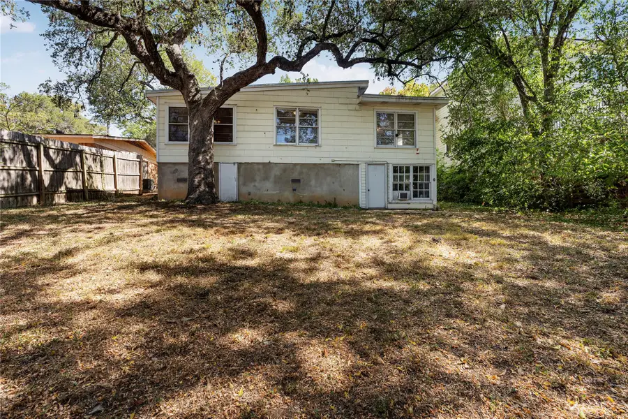 2111 W 10th St, Austin, TX 78703 - #2