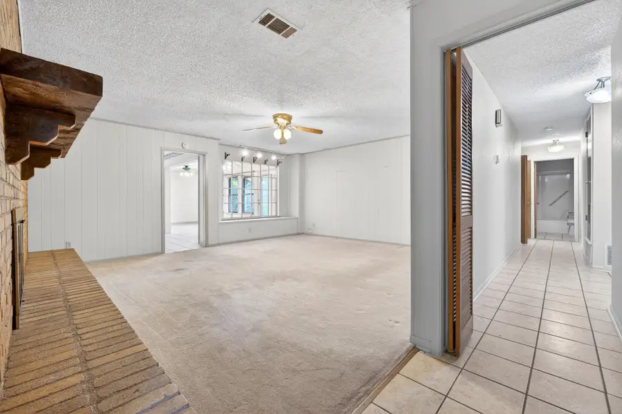605 E Mary Jane Dr, Killeen, TX 76541 - #2