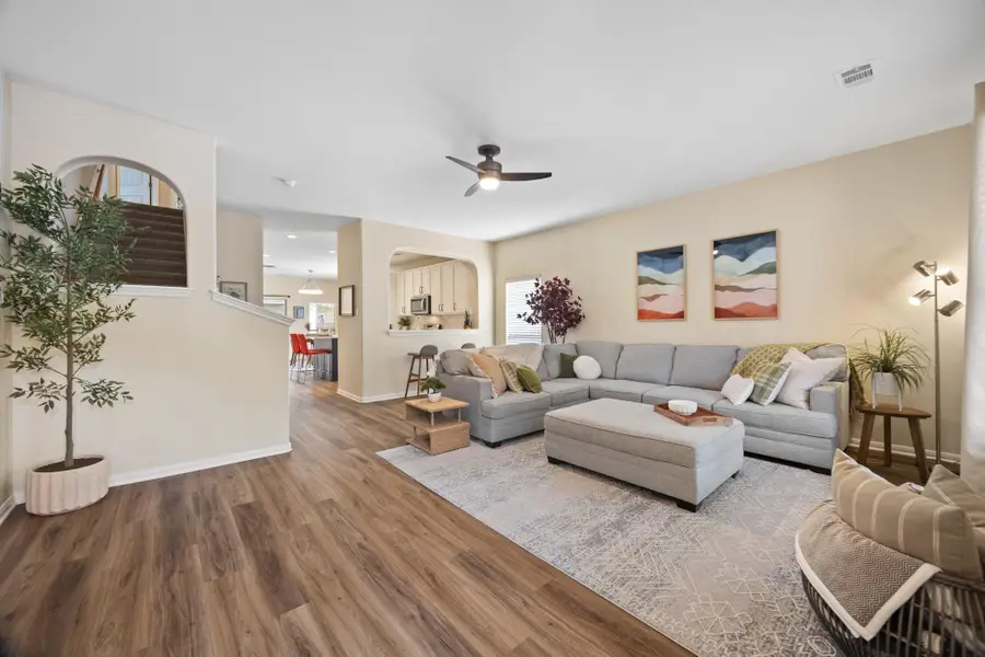 2200 Amur Dr, Austin, TX 78745 - #3