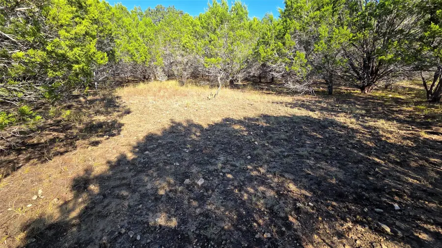 1801 Santa Cruz Cir, Lago Vista, TX 78645 - Image #2