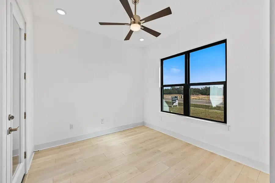 2929 Ralph Drees Dr, Leander, TX 78641 - Image #2