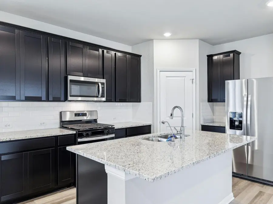 120 Maple Hedge Rd, Hutto, TX 78634 - #3