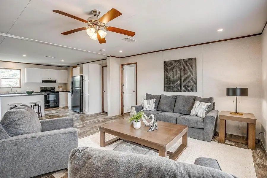 1304 Saddleback Dr, Bellville, TX 77418 - Image #2