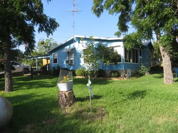 401 County Road 138, Burnet, TX 78611