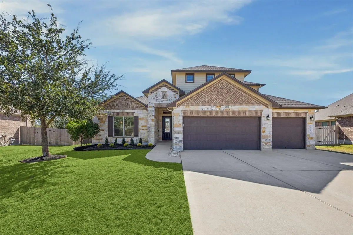 3329 Eagle Ridge Ln, Pflugerville, TX 78660 - Image #1