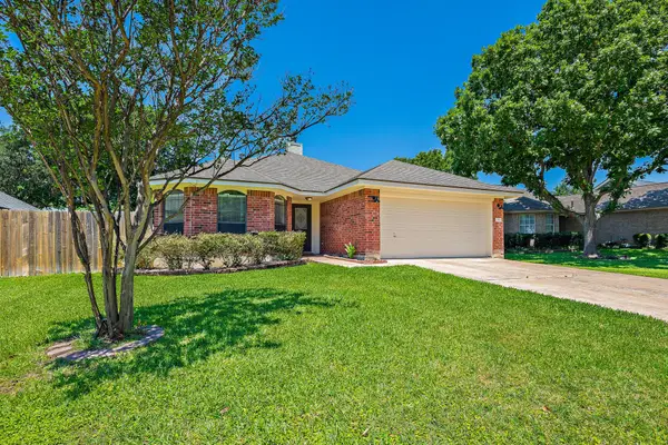 111 Stephen Ln, Georgetown, TX 78626