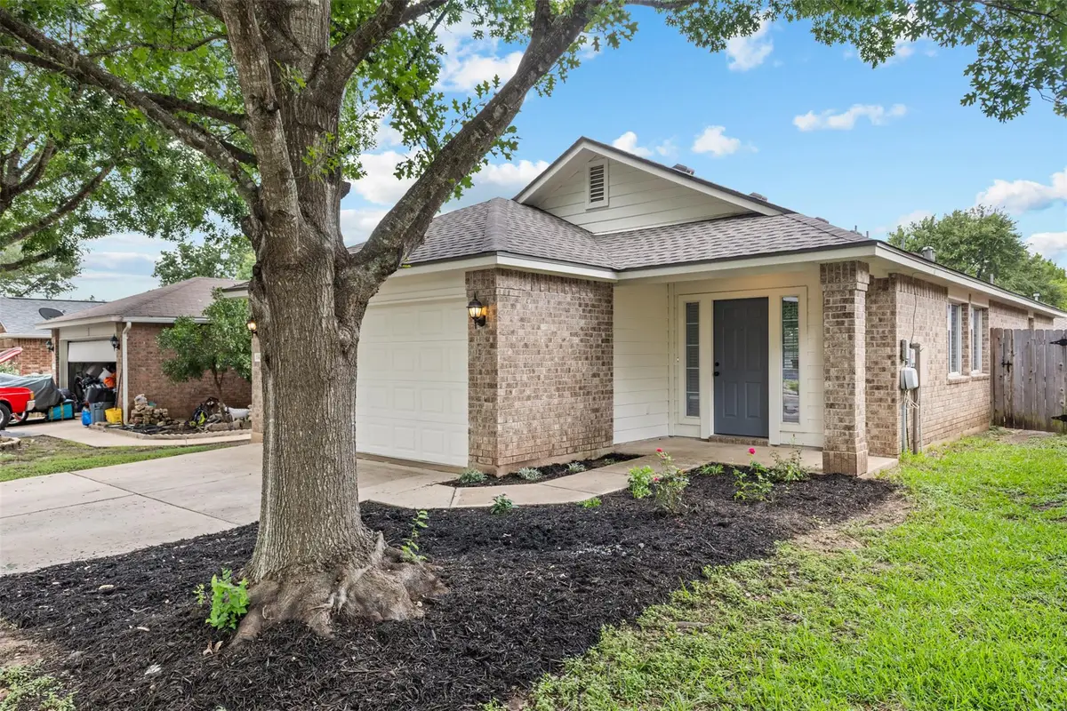 11408 Jim Thorpe Ln, Austin, TX 78748 - #1
