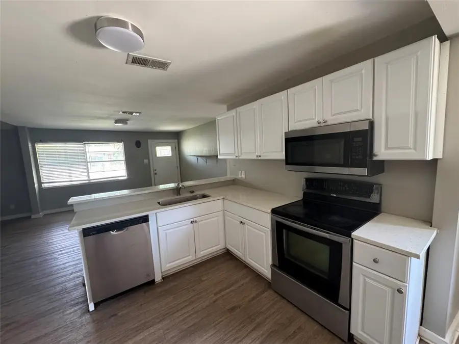 6703 Galindo St, Austin, TX 78741 - #3