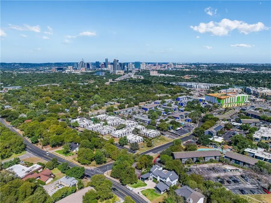 1909 Woodland Ave, Austin, TX 78741 - #2
