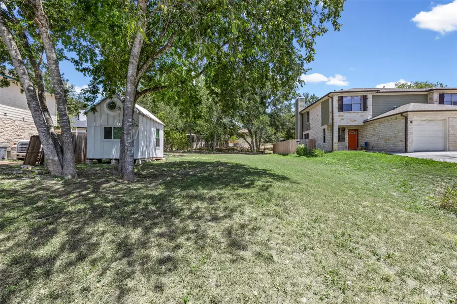 5706 Spring Meadow Rd, Austin, TX 78744 - #2