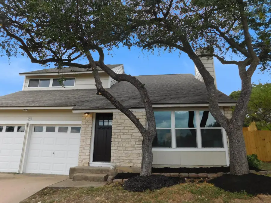 7704 Fenton Cv, Austin, TX 78736 - #2