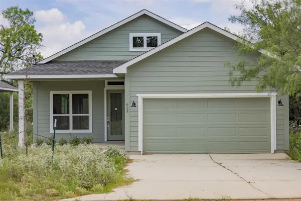 625 Birch Ln, Cottonwood Shores, TX 78657