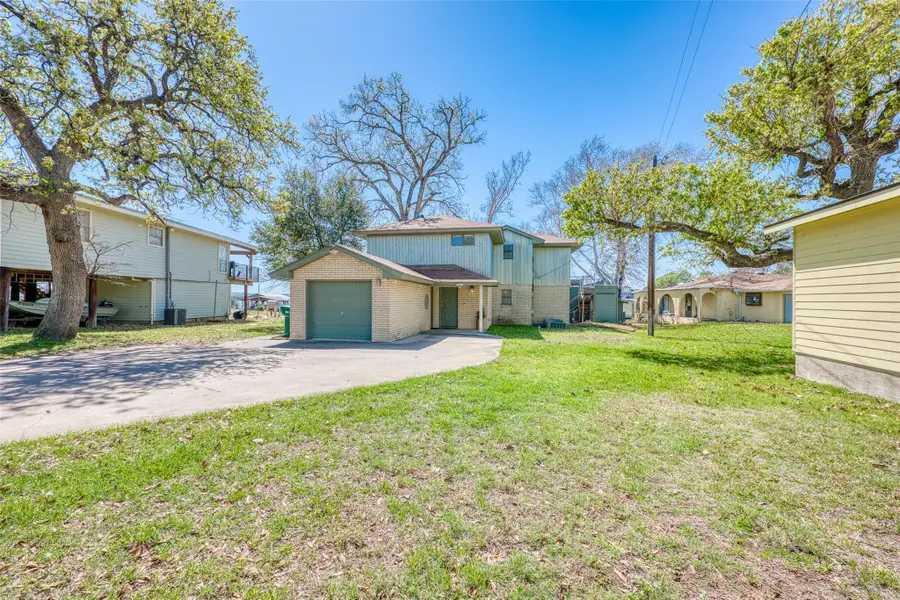 600 Deep Cove Dr, Granite Shoals, TX 78654 - #3