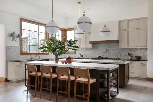 600 Logans Ln, Austin, TX 78746