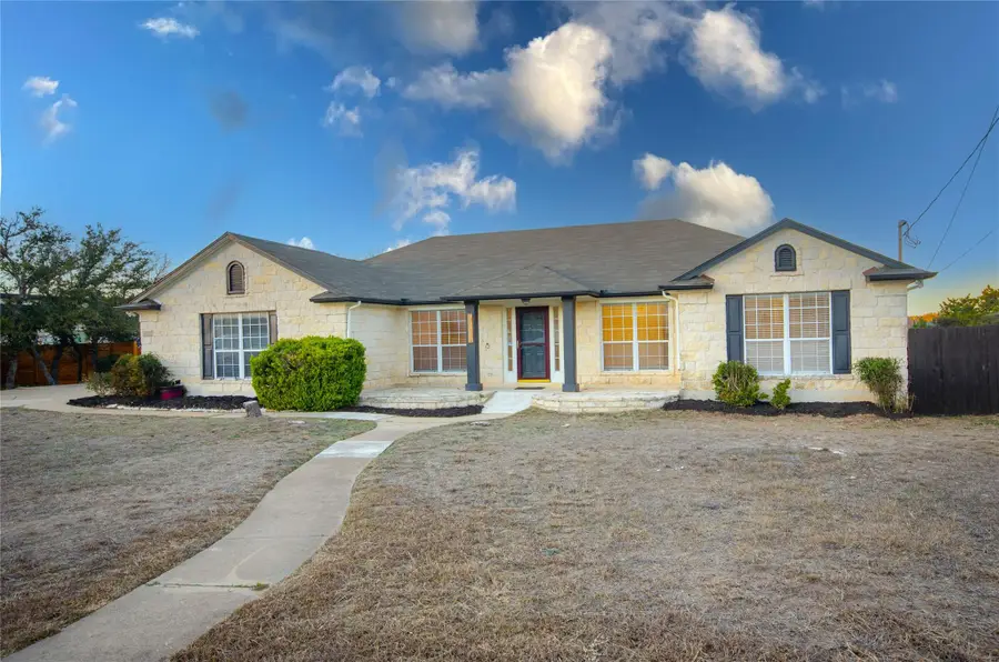 20710 High Dr, Lago Vista, TX 78645 - Image #2