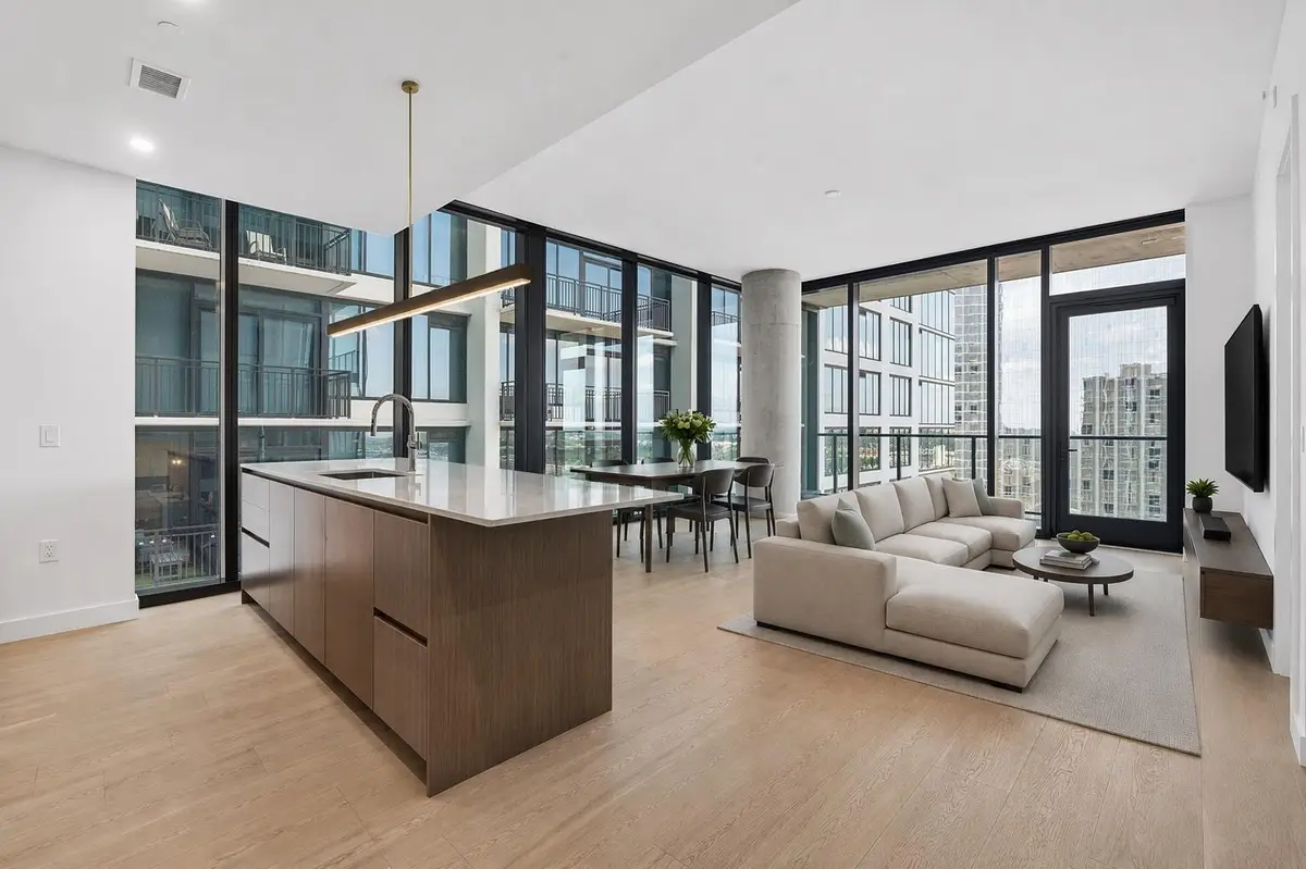 610 Davis St #2208, Austin, TX 78701 - #1