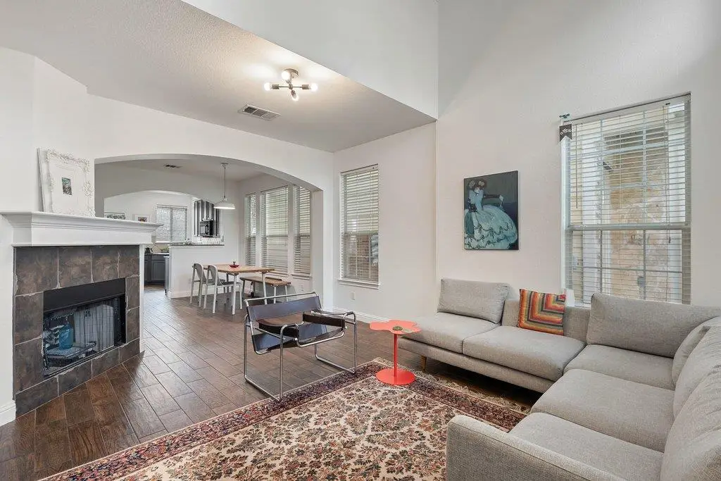 1819 Village Oak Ct, Austin, TX 78704 - #1