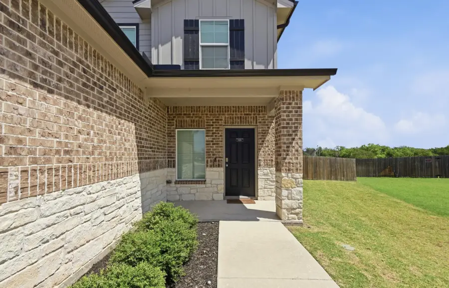 405 W Andover Ln, Uhland, TX 78640 - #3