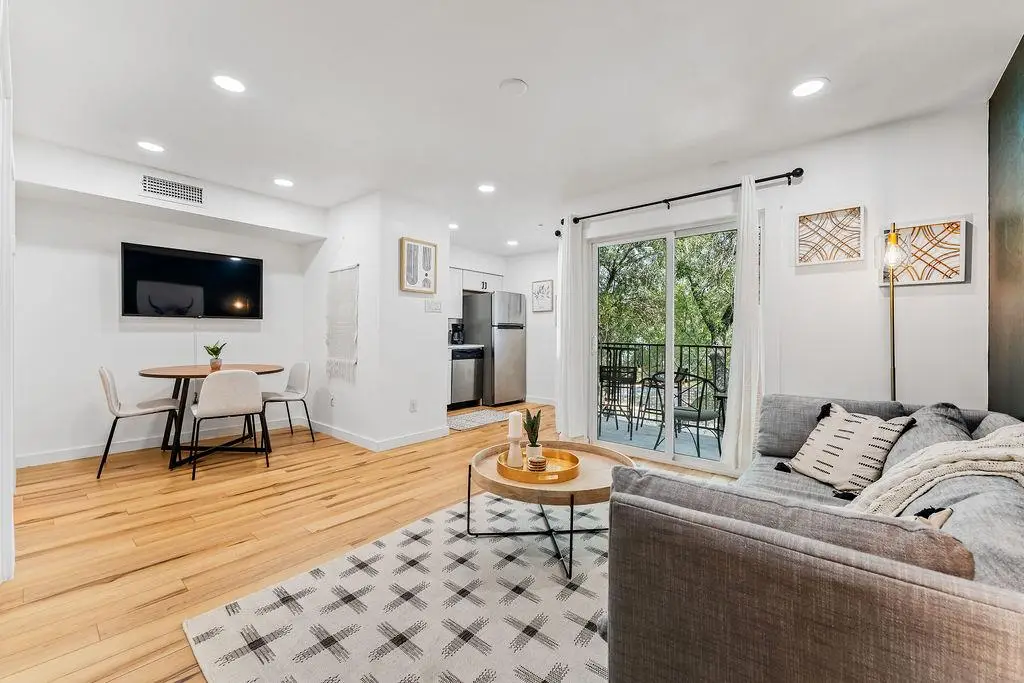 1840 Burton Dr #172, Austin, TX 78741 - Image #1