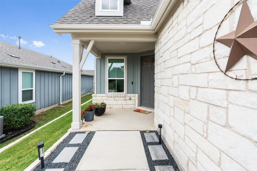 706 Kitty Hawk Rd, Georgetown, TX 78633 - #2