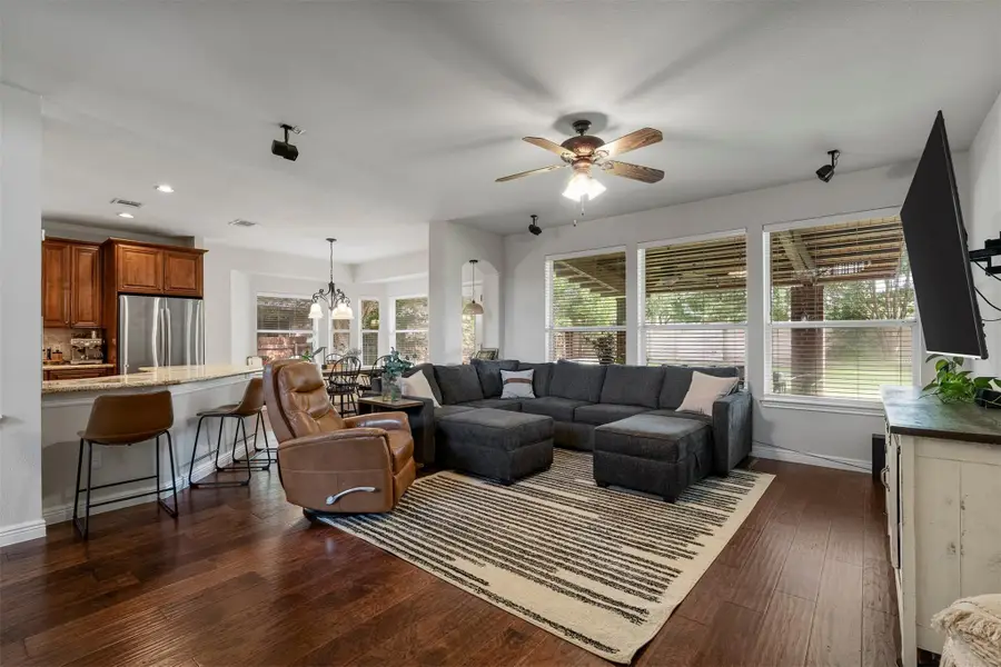5421 Korth Dr, Austin, TX 78749 - #2