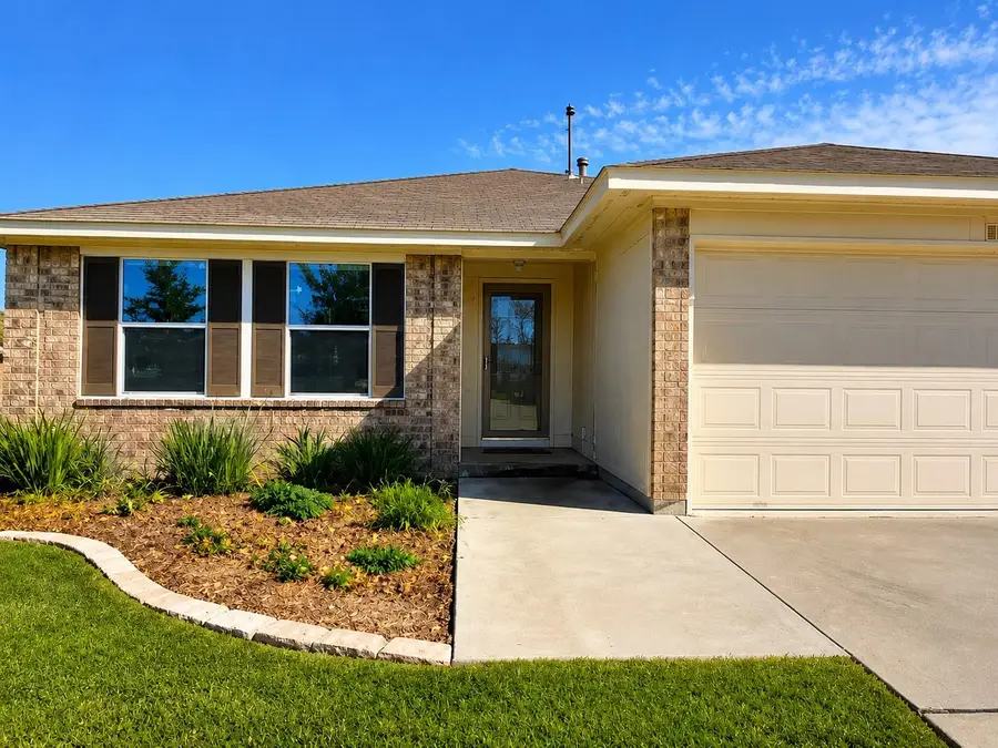 202 Tolcarne Dr, Hutto, TX 78634 - #2