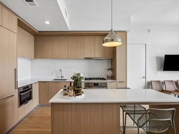 44 East Ave #1808, Austin, TX 78701