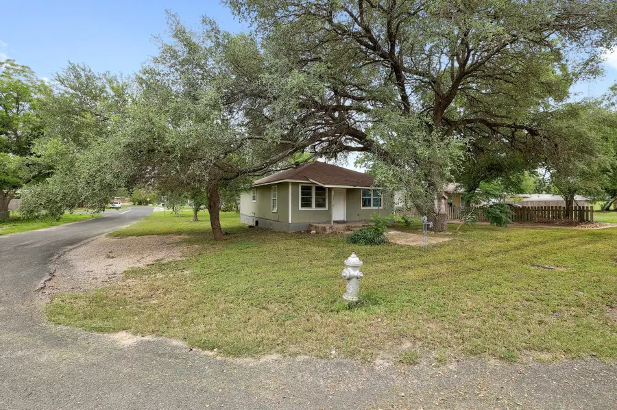 3007 Michoacan Dr, Del Valle, TX 78617 - #2