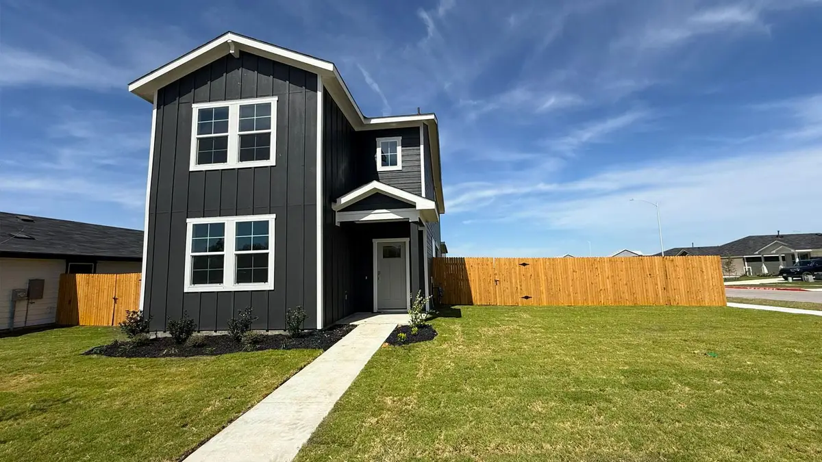 200 Constanza Trl, Bastrop, TX 78602 - #1