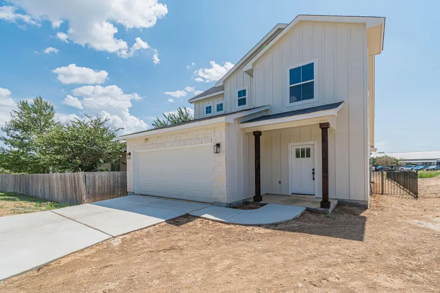 362 Stagecoach Trl, San Marcos, TX 78666 - #2