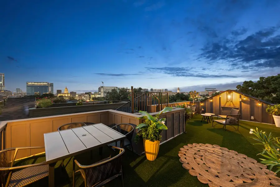 1007 E 15th St #3, Austin, TX 78702 - #2