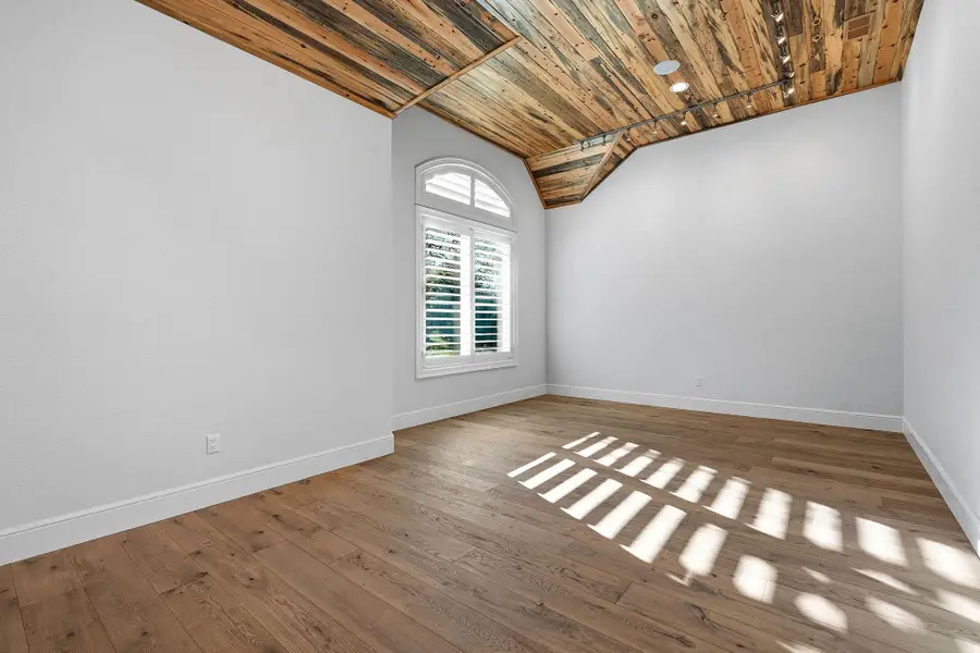 306 Napa Ct, Driftwood, TX 78619 - #3