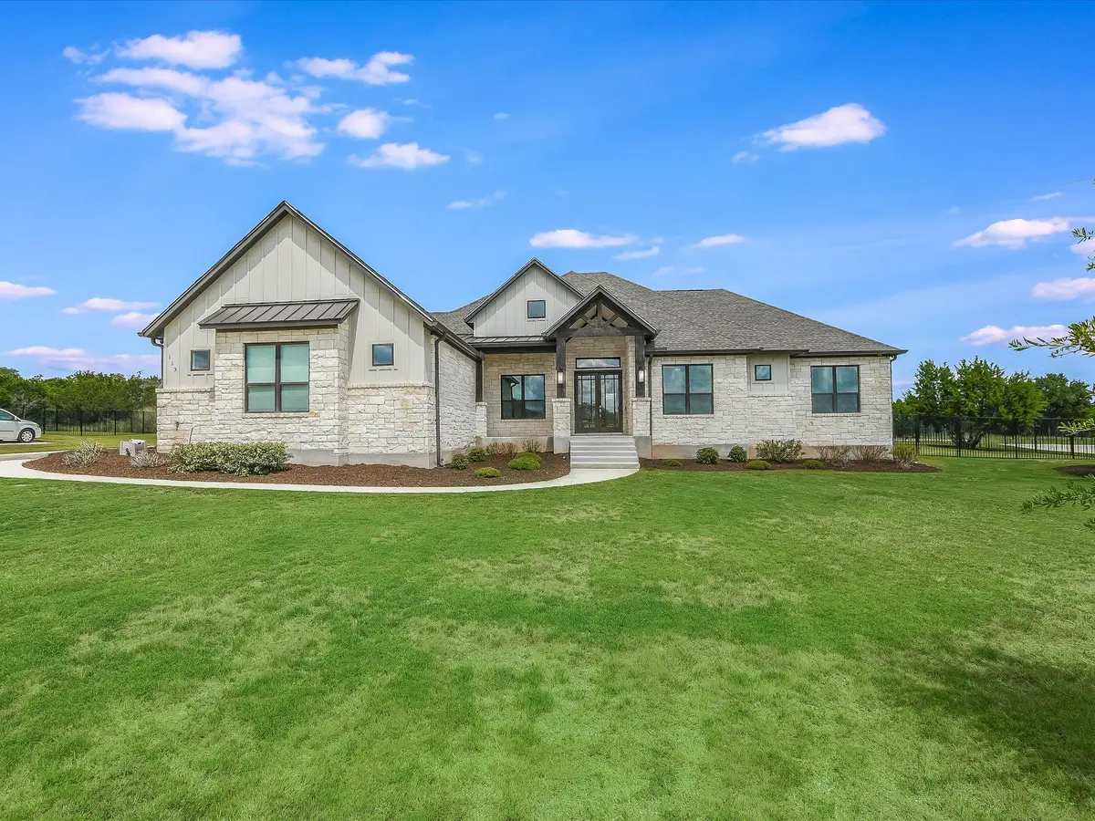 113 Tesoro Perdido Cv, Liberty Hill, TX 78642 - #1