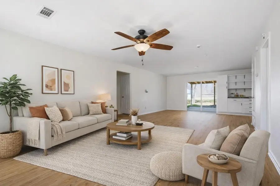 250 E Keanahalululu Ln, Bastrop, TX 78602 - #2