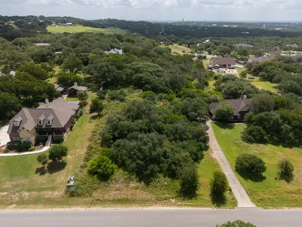 411 Brookhollow, New Braunfels, TX 78132