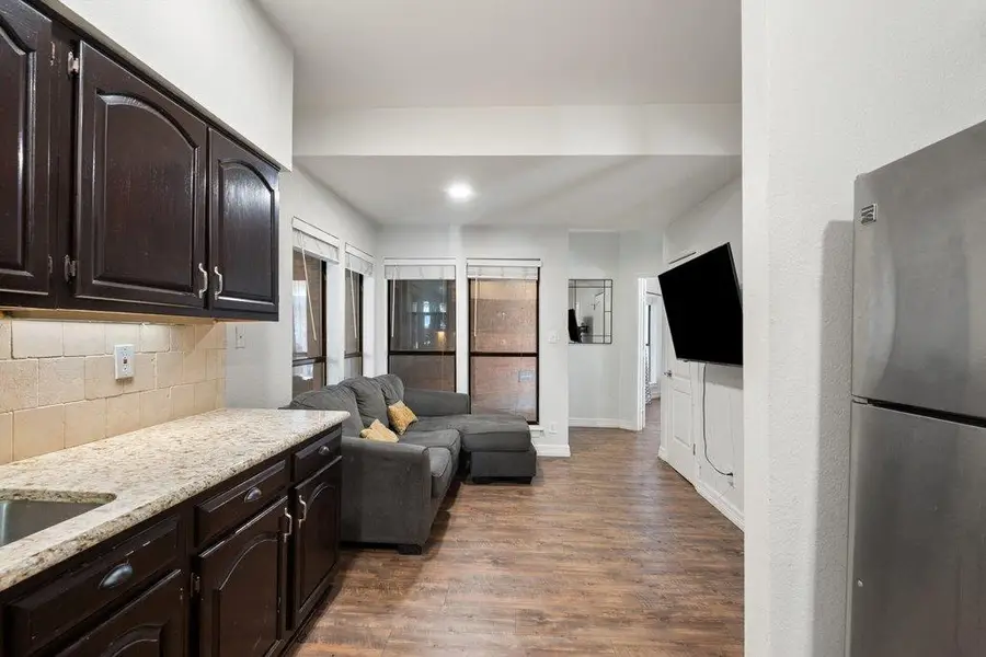 1910 Robbins Pl #106, Austin, TX 78705 - #3