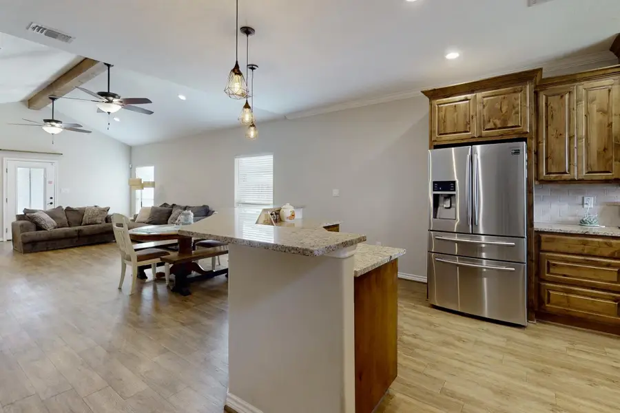 511 Sunny St, Caldwell, TX 77836 - #3