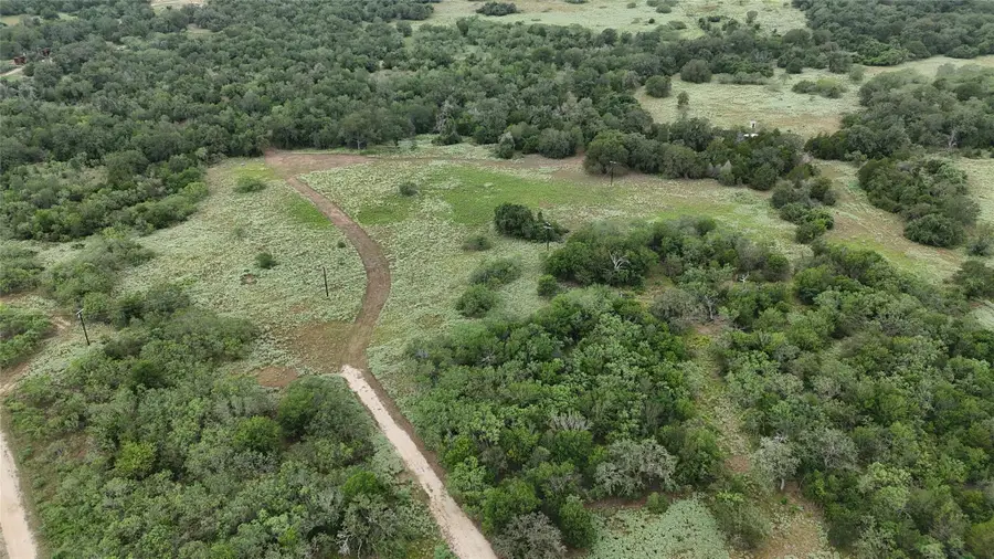 590 Coastal Lane, Luling, TX 78648 - #3