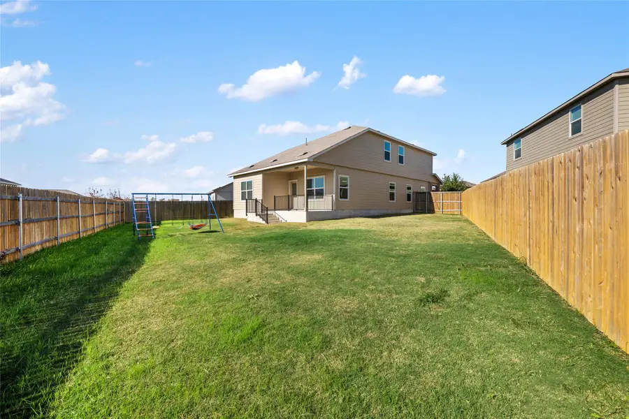 132 Joe Kidd Ln Nw #132, Jarrell, TX 76537 - #3