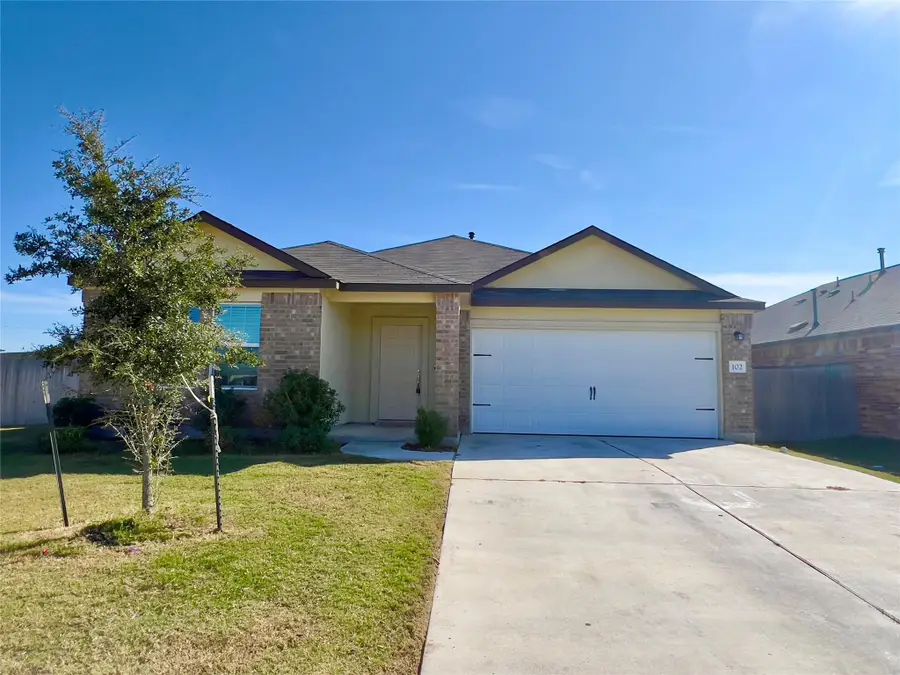 102 Wolseley Dr, Hutto, TX 78634 - Image #2